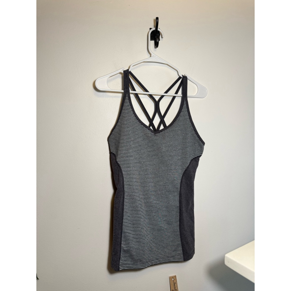 Women's Tuff Athletics Tank Top Size M Gray Striped